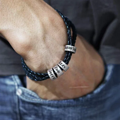 Vista 3 de Pulseras personalizables de cuero trenzado para hombre con 1-8 cuentas grabadas con nombre, pulsera de identificación para hombre, regalo para papá