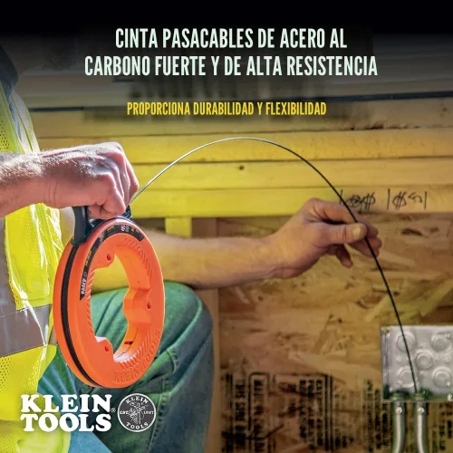 Vista 6 de Klein Tools 56331 - Cinta pasacable, extractor de alambre de acero con doble punta de bucle, carcasa y mango optimizados, 1/8 pulgada x 50 pies