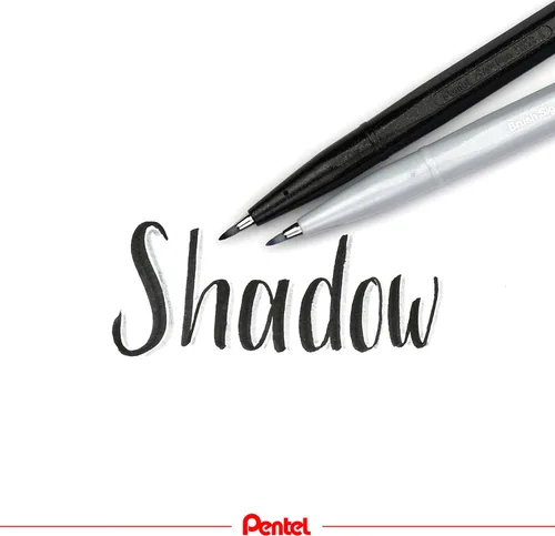 Vista 8 de Bolígrafo Pentel Fude Touch, negro, tipo pincel con punta de fieltro (SES15C-A)
