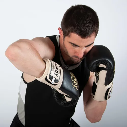 Vista 2 de Windy Guantes de entrenamiento Muay Thai