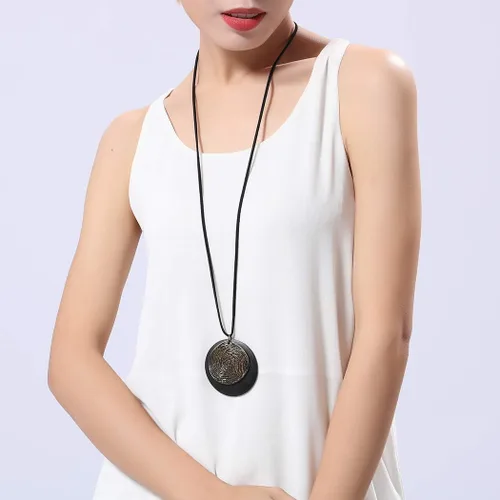 Vista 3 de COOSTUFF ANNA- Collar con dije para mujer, joyería de madera hecha a mano, collar largo para mujer
