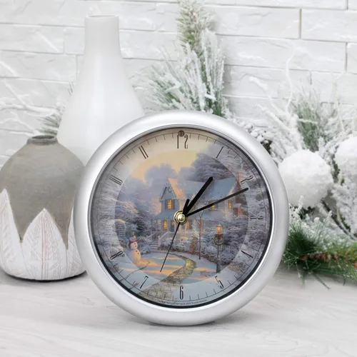 Vista 6 de Mark Feldstein Thomas Kinkade - Reloj de noche antes de Navidad, 8 pulgadas