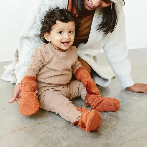 Vista 3 de goumikids Botas tejidas de algodón orgánico, Arcilla