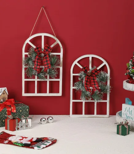Vista 2 de NEWLIGHTURE Decoración navideña de madera para colgar en la pared, paquete de 2 letreros rústicos de ventana navideños con corona para interiores