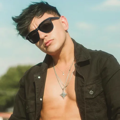 Vista 3 de STGATN Lentes de sol polarizados cuadrados para hombre, 2 paquetes en 2 estilos, marcos TR90 mate, protección UV400, antideslizantes