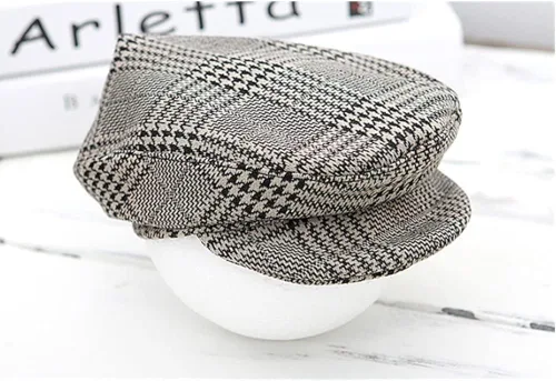 Vista 3 de Coberllus Accesorios para fotos de bebé recién nacido tela a cuadros para niños gorra plana y pantalones con tirantes