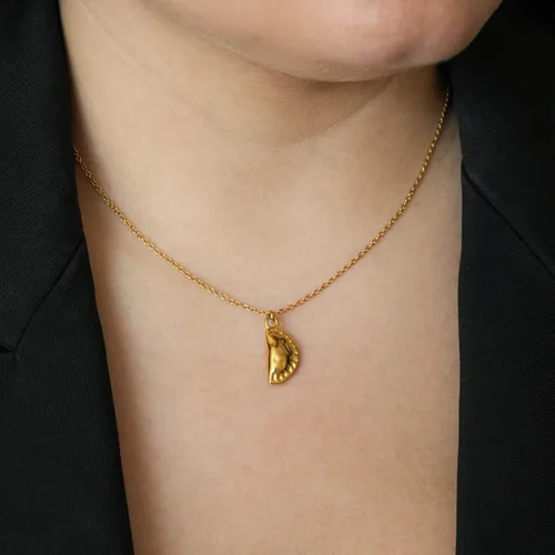 Vista 4 de SITOS - Colombia Necklace Empanada Pendant Colombian Souvenirs Pierogi or Dumpling Food Jewelry Latina gifts Latino Food Products