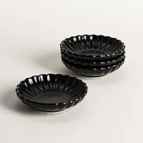 Vista 3 de Gaolinci Plato de cerámica con forma de flor de 3.5 pulgadas, mini condimento lateral, platos para servir aperitivos, juego de platillos pequeños
