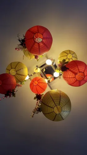 Vista 8 de 6 linternas de papel redondas decorativas colgantes para Año Nuevo, cumpleaños, boda, Navidad, graduación, decoración de fiestas en interiores