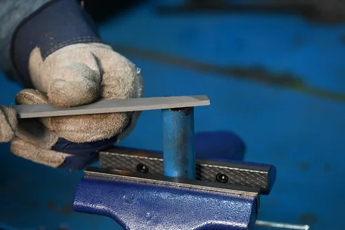 Vista 6 de Century Drill & Tool 4051 Mill Bastard - Lima de mano, 6" Corte único, dientes de un solo corte, afilado y alisado, acabado de superficie plana