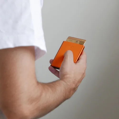 Vista 41 de ÖGON -DESIGNS- Tarjetero automático de aluminio, protección RFID contra fraude y desmagnetización, cartera delgada y minimalista para hombres