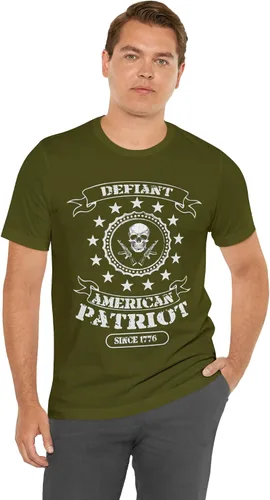 Vista 6 de Patriota estadounidense desafiante