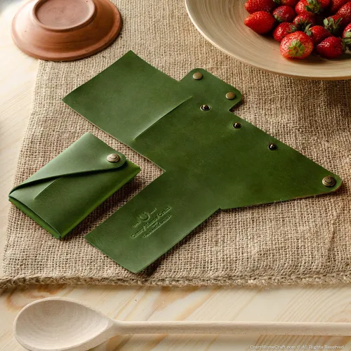 Vista 3 de Crazy Horse Craft Cartera minimalista personalizada, monedero de cuero con Verde alpino