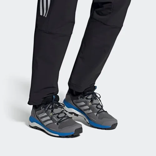 Vista 2 de adidas Terrex Skychaser Gore-TEX 20 - Tenis de senderismo para hombre