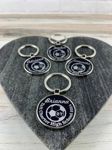 Vista 5 de Regalos de fútbol para personas mayores, llavero de fútbol senior, regalo de noche de fútbol para personas mayores, llavero de fútbol, regalos