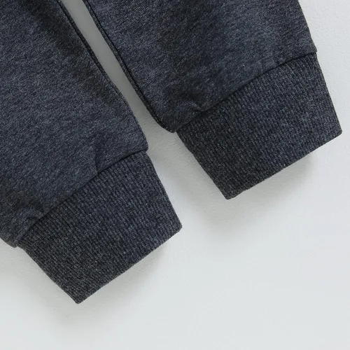 Vista 7 de Conjunto de sudadera con cuello redondo y estampado de fantasma de tablero de ajedrez y pantalones de Halloween para bebé niño