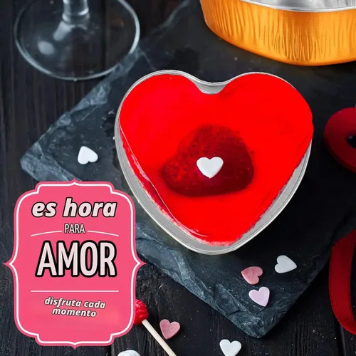 Vista 7 de Honeydak 100 juegos de moldes para hornear con forma de corazón, mini molde de aluminio de 3.4 onzas, lata desechable para cupcakes con tapas