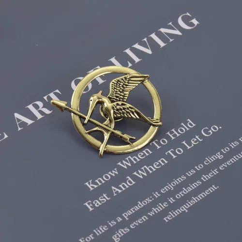 Vista 6 de LACKINGONE The Katniss Everdeen Cosplay Prop Rep Sinsajo Pin Insignia de broche, Metal, no conocido
