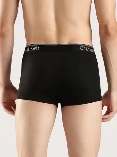 Vista 4 de Calvin Klein Ropa interior de microfibra elástica para hombre, paquete de 3 troncos 3 Negro