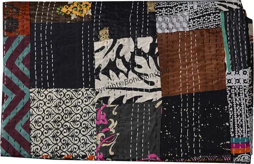 Vista 6 de Boho Sanskriti Colcha de seda india Kantha de retazos de seda tamaño Queen Twin Patola Colcha