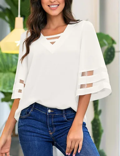 Vista 4 de LookbookStore - Blusa casual de panel de malla con cuello en V y manga acampanada 34 para mujer