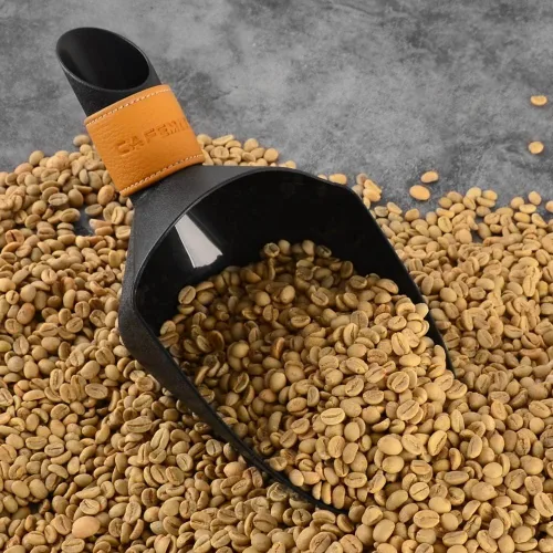 Vista 3 de CAFEMASY Cuchara medida de café en grano de café, pala Kilo Bean Scooper (negra-pequeño)