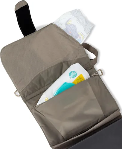 Vista 7 de Osprey Poco Portable Changing Pad - Washable Travel Baby Diaper Mat with Pockets