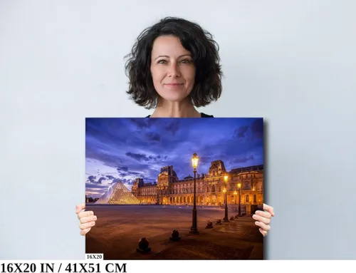 Vista 4 de Louvre Pyramid, Paris Architecture Print, Paris Wall Art, Paris Travel Poster - Print/Canvas/Acrylic/Metal (Canvas (3 Panel) Print, 36x72 Inches)