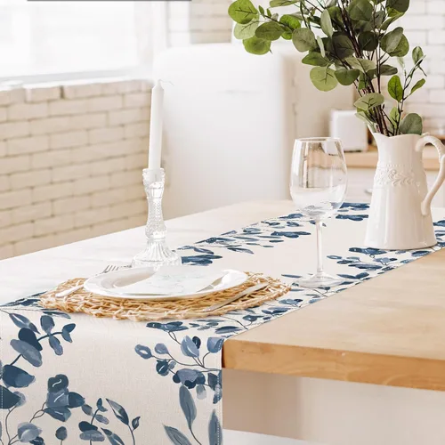 Vista 4 de AnyDesign Camino de mesa azul y blanco de 13 x 71.2 pulgadas, hojas de plantas azules, cubierta de mesa de acuarela, cocina, comedor, decoración