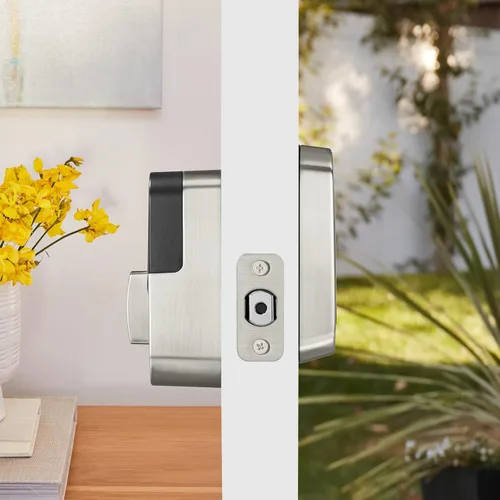 Vista 3 de Yale Assure Lock 2 Touch - Cerradura de puerta de entrada inteligente con llave de níquel satinado con teclado de pantalla táctil conectado