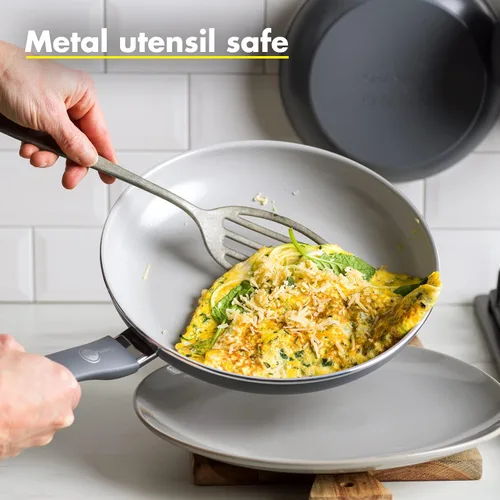 Vista 5 de GreenPan Dover - Sartén antiadherente de cerámica saludable de 10 pulgadas, sin PFAS, apta para lavavajillas, mango de agarre cómodo, gris
