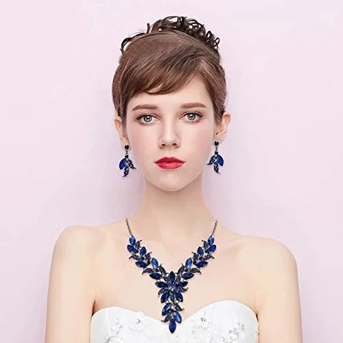 Vista 2 de BriLove Juego de collar y pendientes colgantes de cristal con forma de marquesa para mujer, diseño de hojas
