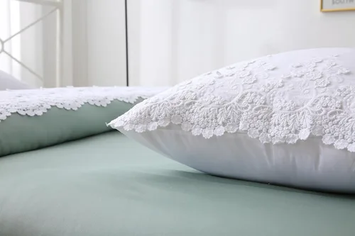 Vista 2 de Juego de 2 fundas de almohada con encaje blanco con flores 3D de aspecto retro noble y lujoso elegante, 100% algodón, tamaño estándar