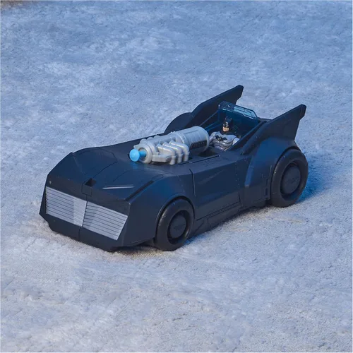 Vista 8 de DC Comics Batman Tech Defender Batmobile, vehículo transformador