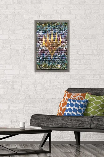 Vista 2 de Trends International Magic: The Gathering - Póster de collage de pared, 14.725 x 22.375 pulgadas, versión enmarcada de madera de granero
