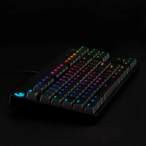 Vista 6 de Logitech 920-009388 G Pro Teclado mecánico para juegos con cable GX Interruptor de clic azul teclas retroiluminadas LIGHTSYNC RGB renovado