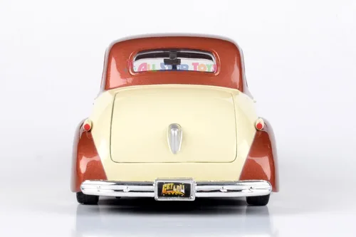 Vista 7 de Motormax 1939 Chevrolet Coupe Lowrider 1:24 Modelo fundido a troquel marrón/crema Get Low Series 79028 por All Star Toys