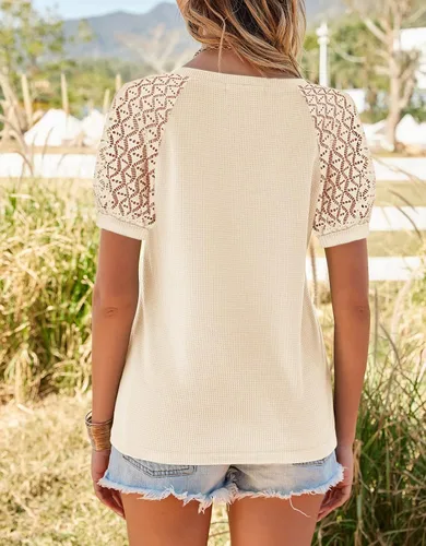 Vista 3 de MEROKEETY - Blusa de manga corta con cuello en V y encaje de verano para mujer