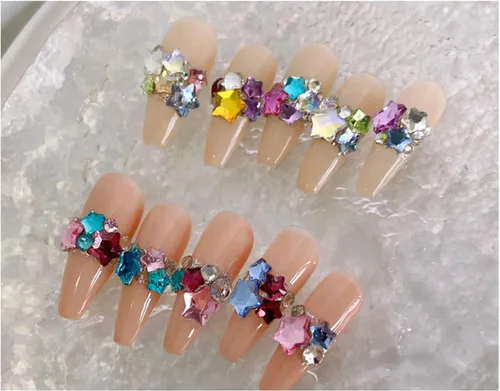 Vista 2 de 50 dijes de uñas de estrella de cristal, diamantes de imitación de estrellas 3D, gemas multicolor para arte de uñas, accesorios de uñas, pequeños