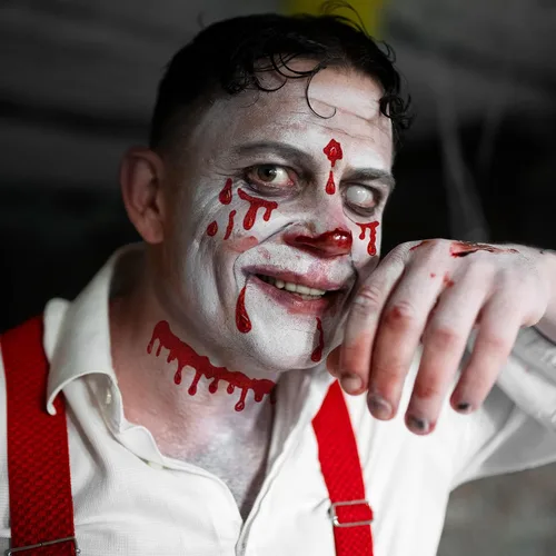 Vista 6 de Joyas de cara de vampiro, gemas para la cara, joya de Halloween, disfraz de sangre de cristal, gemas de cara sangrante, tatuaje de cicatriz, tatuaje