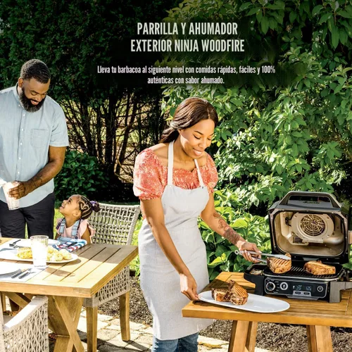 Vista 2 de Parrilla de exterior Ninja OG751 Woodfire Pro con termómetro incorporado, parrilla Master 7 en 1, ahumador de barbacoa y freidora de aire