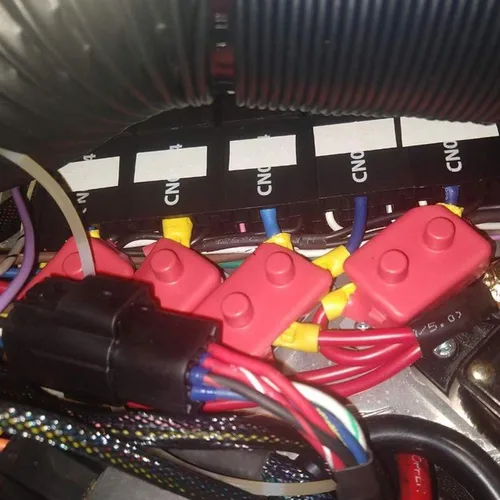 Vista 6 de GLOSO Disyuntores tipo perno de perno para camión, autobús, RV, motocicleta, sin soporte, cubierta de metal, reinicio automático (T1), 1 paquete