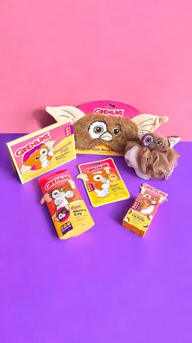 Vista 4 de Mad Beauty Gremlins Gizmo - Máscara para dormir Producto oficial de Warner Brothers Gran regalo novedoso para mujeres, adultos y niños