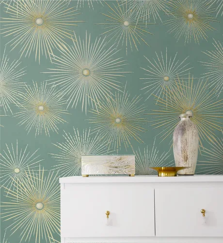 Vista 4 de NextWall Star Burst Geo - Papel tapiz autoadhesivo de mediados de siglo (verde azulado y dorado metálico)