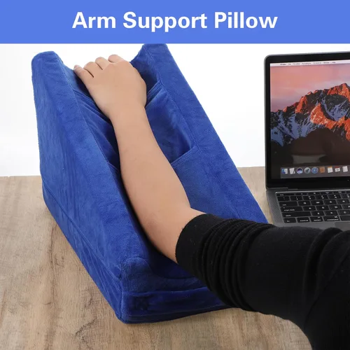 Vista 6 de Almohada de brazo gris con 2 bolsillos, almohadas de apoyo ergonómicas suaves para reposar codos en forma de cuña y brazo roto regalos con espuma