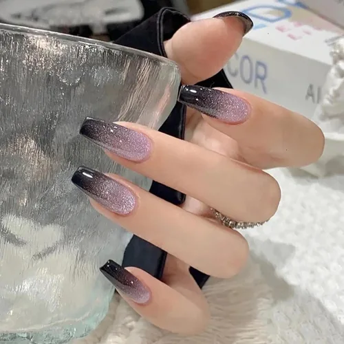 Vista 12 de MISUD Uñas postizas largas con diseño de ataúd con oro negro, diseño acrílico de copo de nieve con purpurina, 24 piezas