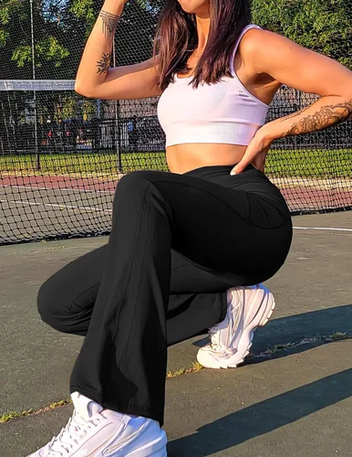 Vista 3 de PINSPARK Pantalones de yoga acampanados para mujer, leggings acanalados con corte de bota, cintura alta, pantalones de entrenamiento con bolsillos