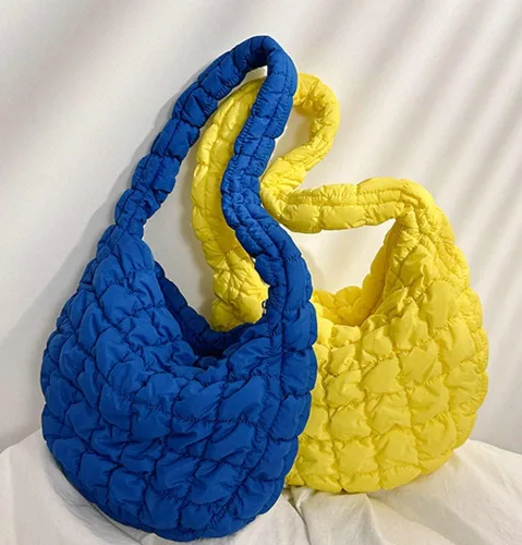Vista 2 de Bolso de hombro para mujer, bolso elegante, bolso de hombro, bolsa de mano acolchada, lindo bolso cruzado bolsa de burbujas, Púrpura, Elegante