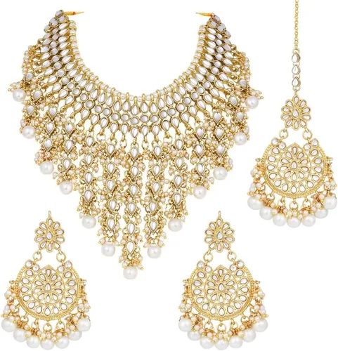 Vista 11 de Aheli Elegant Wear - Gargantilla con tachuelas Kundan de imitación con juego de Maang Tikka Azul