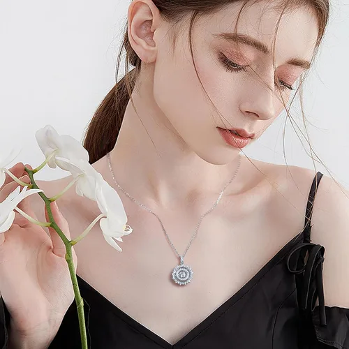 Vista 2 de HOLYCOME Floating Diamond Necklace for Women,1Carat Moissanite Dancing Pendent Chain,S925 Sterling Sliver Diamond Jewelry Halo Necklace Gifts for